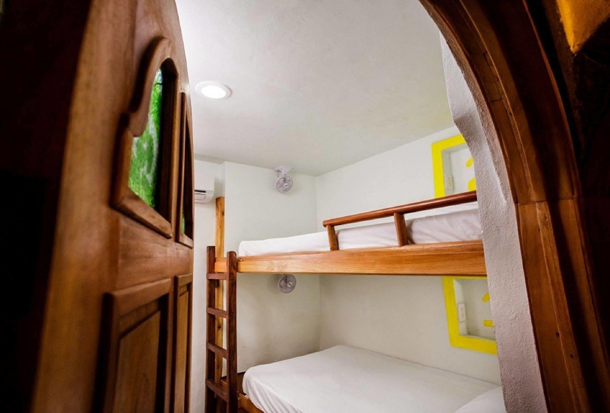 Hostel Natura كانكون المظهر الخارجي الصورة